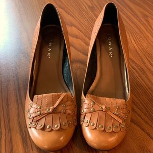 Jonak tassel tie shoe size 8 1/2